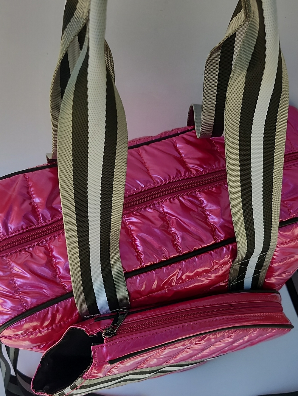 PARKER & HYDE LARGE PINK METTALIC ROYAL COURT PICKLE BALL/TENNIS BAG - Picture 4 of 13